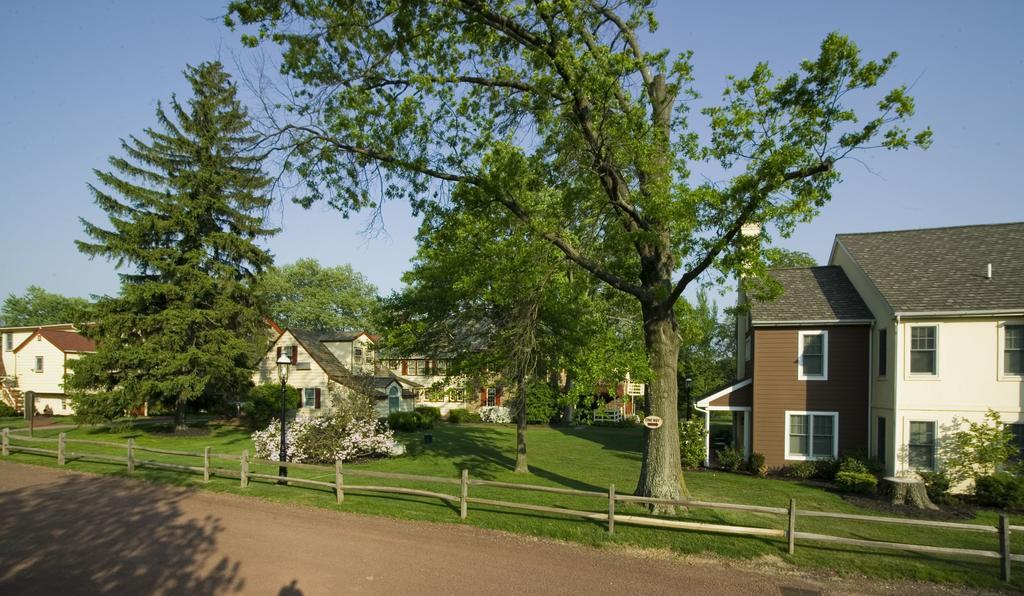 Joseph Ambler Inn North Wales Exterior photo